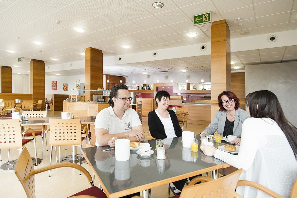 Kolping Campus Krems Hostel Eksteriør bilde