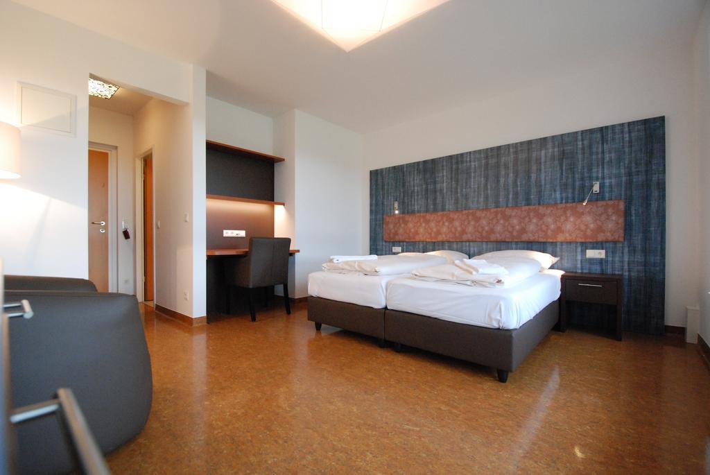 Kolping Campus Krems Hostel Eksteriør bilde